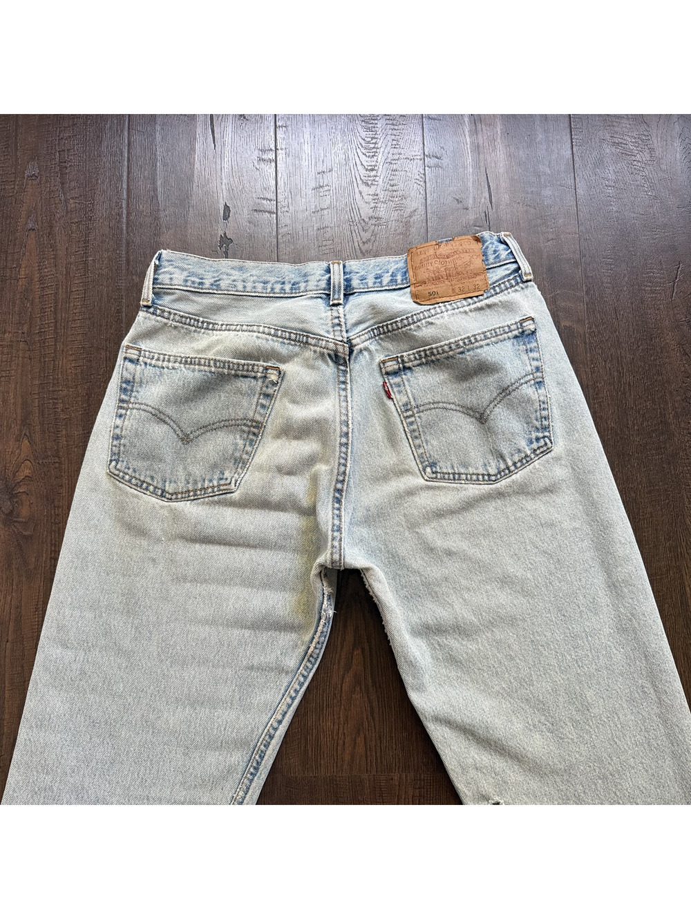 Vintage Levi’s 501 Jeans 29x31 Light Wash Button Fly Made in USA 90s